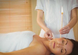 Perlukah Melakukan Ear Candling Untuk Kesehatan Telinga?