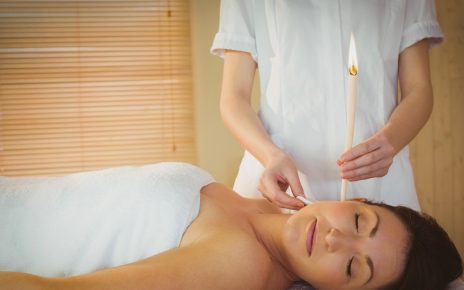 Perlukah Melakukan Ear Candling Untuk Kesehatan Telinga?