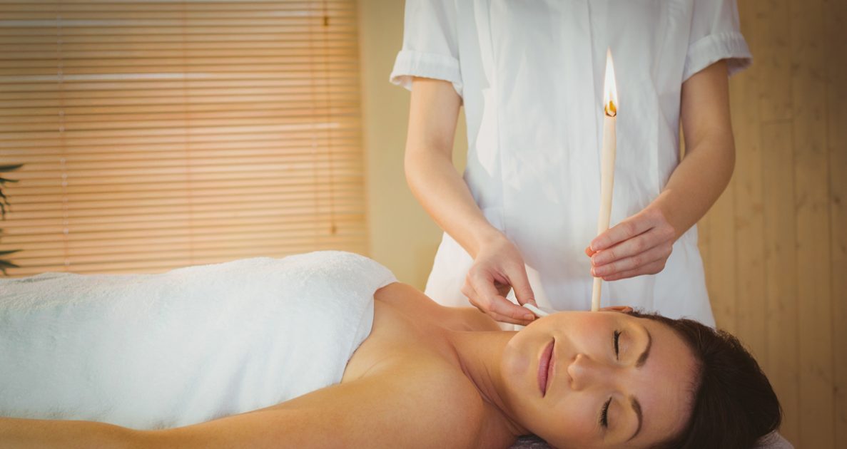 Perlukah Melakukan Ear Candling Untuk Kesehatan Telinga?