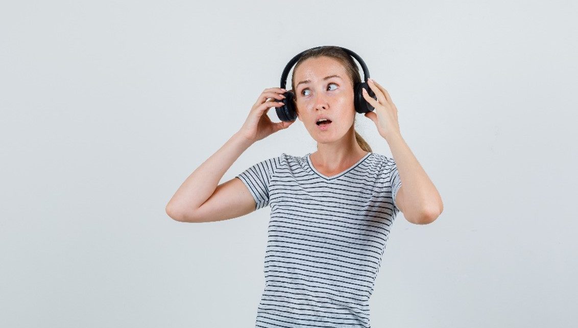 Bahaya Headphone Untuk Kesehatan Telinga