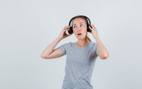 Bahaya Headphone Untuk Kesehatan Telinga
