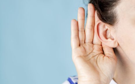Saya Mengalami Gangguan Pendengaran, Apa Yang Harus Dilakukan?