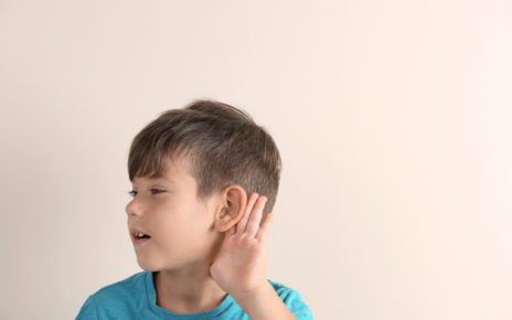 Mengatasi Gangguan Pendengaran Pada Anak
