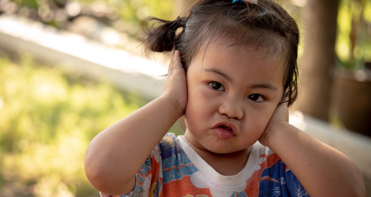 Gejala dan Tanda Gangguan Pendengaran pada Anak