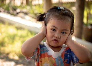 Gejala dan Tanda Gangguan Pendengaran pada Anak